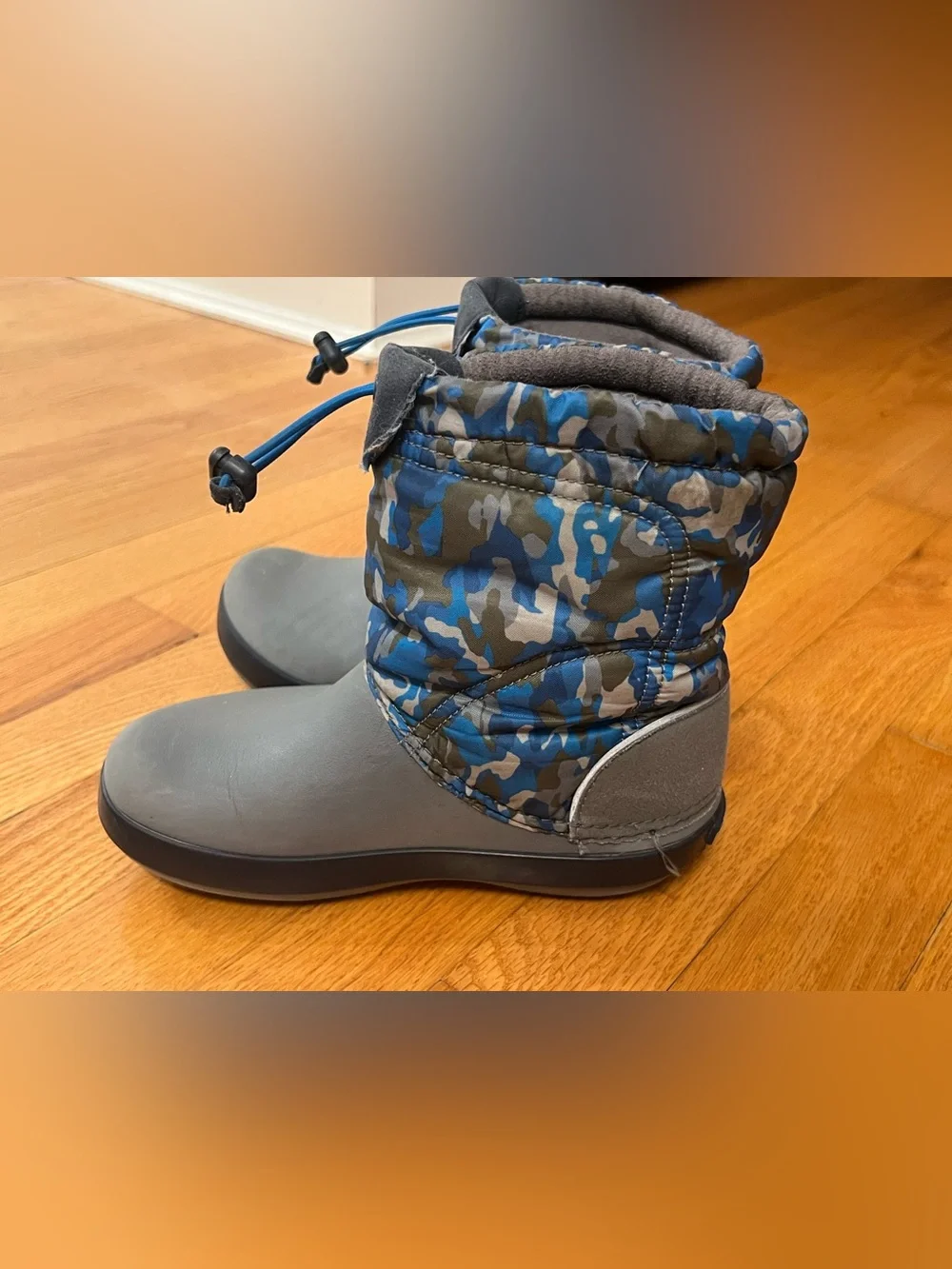 CROCS Kids Blue & Gray Camo Insulated Rain snow Boots